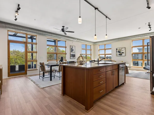 2845 Colfax Ave S #W402, Minneapolis, MN 55408