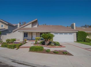 32 Deer Spg, Irvine, CA 92604