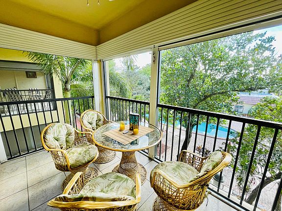 4th image of 257 S Cypress Road #442