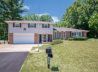 1680 Sun Prairie Dr, Saint Joseph, MI 49085