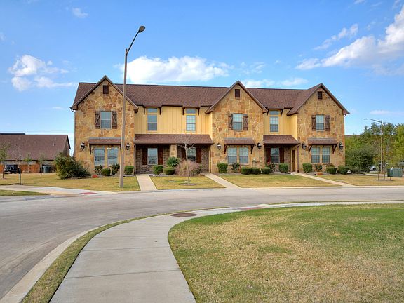 2nd image of 3104 Airborne Ave