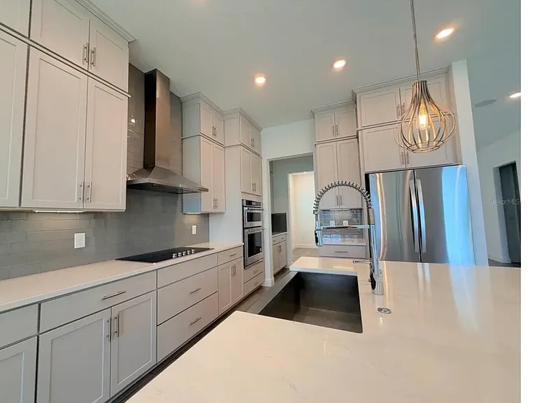 7446 Alpine Butterfly Ln — Photo 13