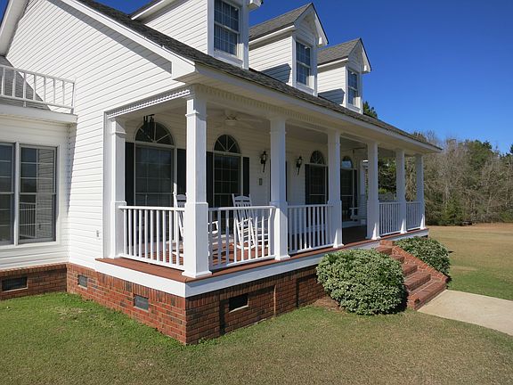 2nd image of 206 Jack Dr