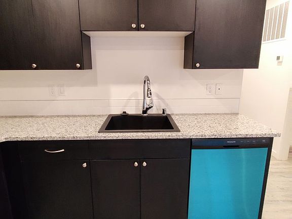 3rd image of 6928 Hardrock Ct #202