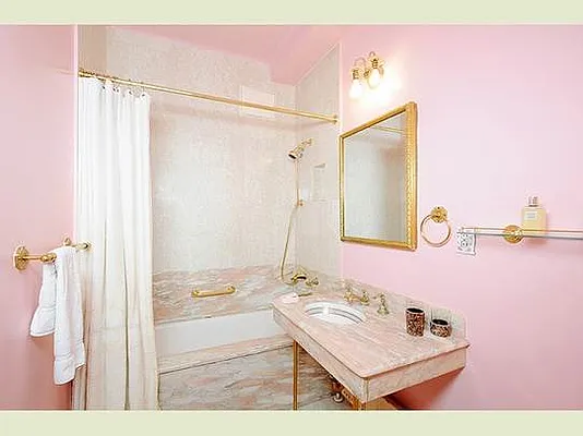 Sold by Stribling | media 13