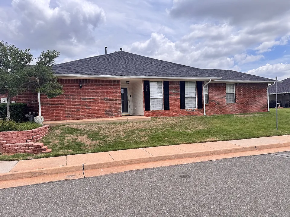 2201 NW 155th St