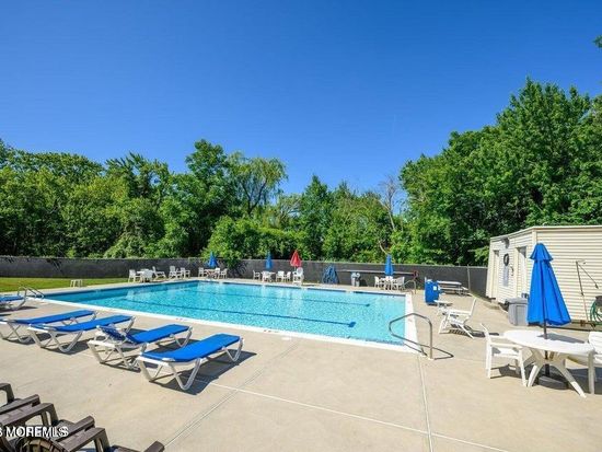 84 D White Street #D, Eatontown, NJ 07724