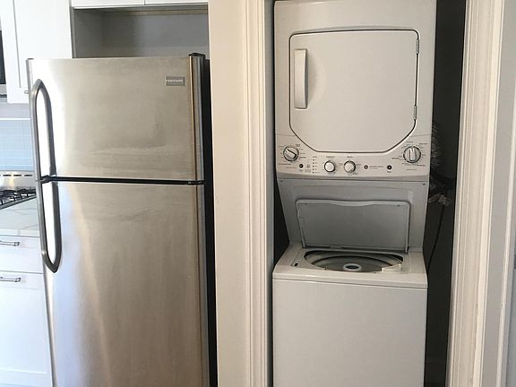 4th image of 43 Clifton Pl