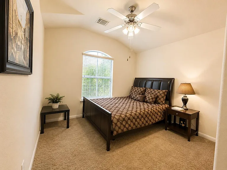25203 Bright Hollow Ln — Photo 14