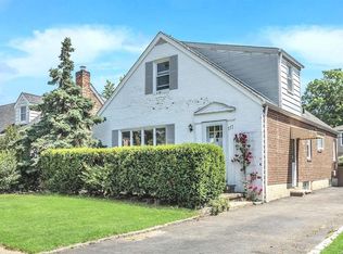 117 Roberta St, Valley Stream, NY 11580
