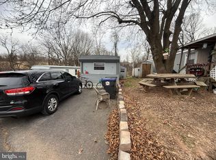 514 Ridgeview Dr, York, PA 17402