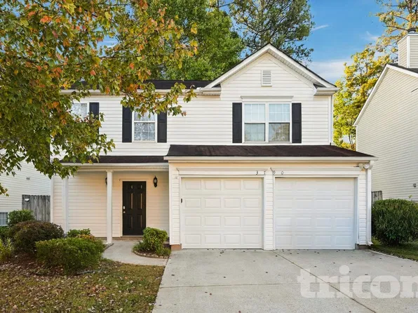 3790 Charlton Ives Dr NW, Lilburn, GA 30047