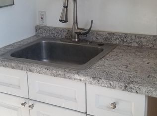 1130 N Loma Vista Dr, Long Beach, CA 90813