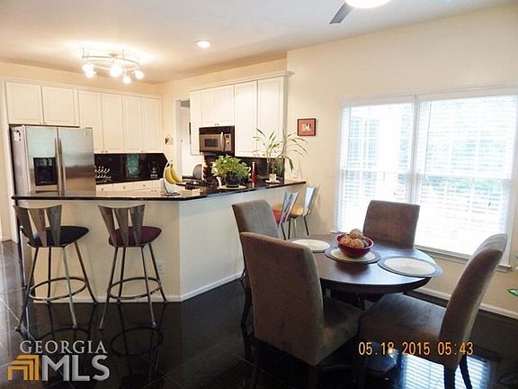 Open Kitchen!!