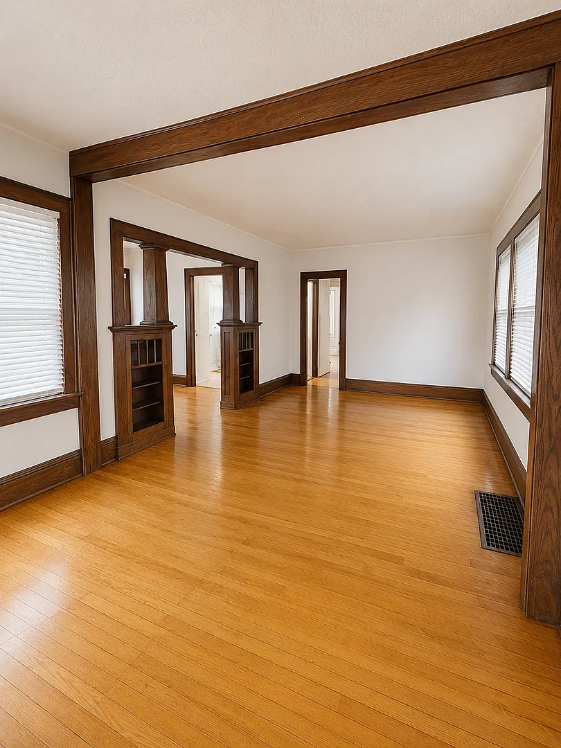 5 Bedroom Update house for Fall 2025! — Photo 3