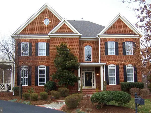 19123 Stream Crossing Ct, Leesburg, VA 20176