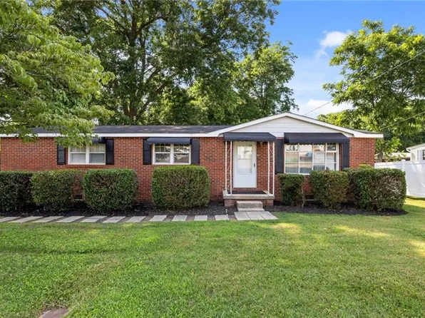 163 Lake Latham Rd, Mebane, NC 27302