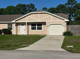 865 Nevada Dr NE, Palm Bay, FL 32907