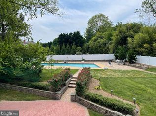 9304 Bells Mill Rd, Rockville, MD 20854