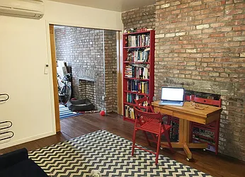 Rented by Warburg