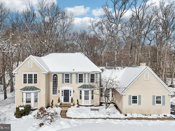 34 Brians Cir, Princeton Jct, NJ 08550