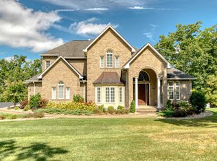 2155 Lubna Dr, Christiansburg, VA 24073