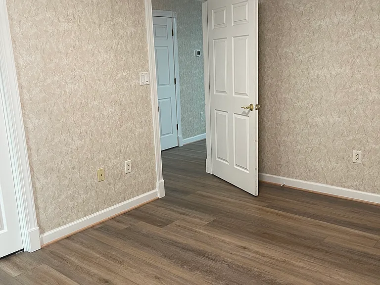 14268 Shelby Cir — Photo 17