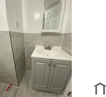1 bed, $2,200 — Photo 3