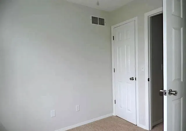 707 Golfcrest Rd N #1 — Photo 13