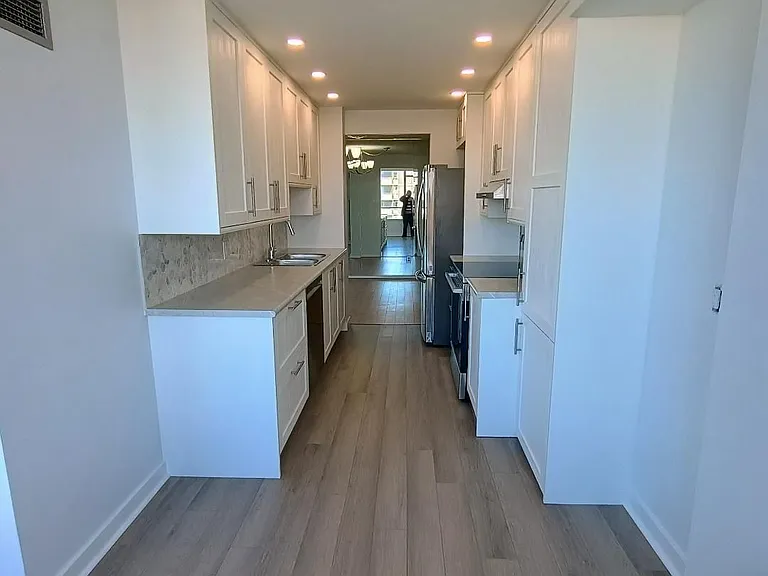 1101 Steeles Ave W #1602 — Photo 14