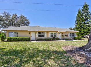 1908 Canterbury Ln UNIT 11, Sun City Center, FL 33573