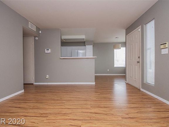 4th image of 5265 Caspian Springs Dr Unit 204