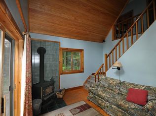 15 Kimpton Rd, Saranac Lake, NY 12983