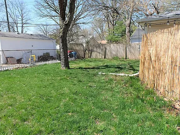 28057 Brentwood St — Photo 27