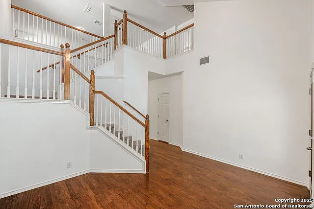23014 Airedale Ln — Photo 3