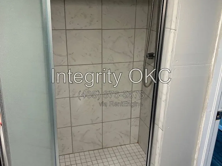 1119 Northwood Blvd — Photo 6