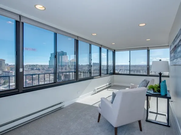 130 N Pearl St, Denver, CO 80203