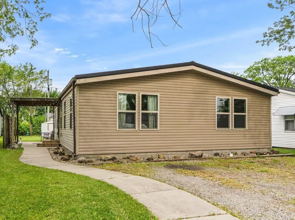 827 N 11th St, Decatur, IN 46733