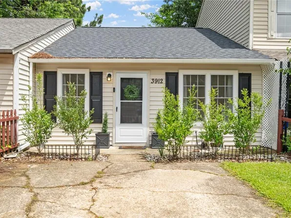 3912 Pollypine Dr, Virginia Beach, VA 23452
