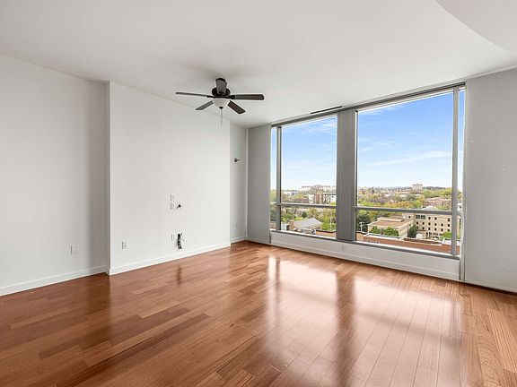 4th image of 900 20th Ave S APT 1112