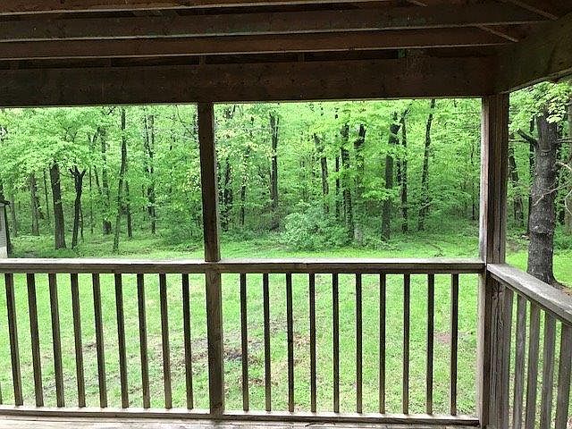 2nd image of 420 E Rockhill Rd