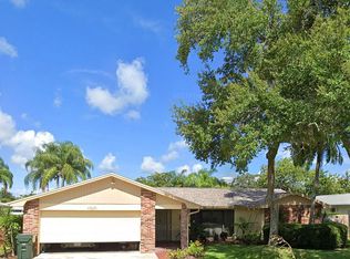 1916 Seagull Dr, Clearwater, FL 33764