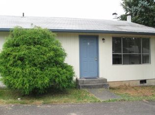 73 Veys Dr APT A, Kelso, WA 98626