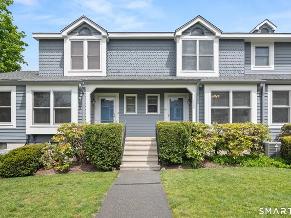 121 Fawn Ridge Lane #121, Norwalk, CT 06851