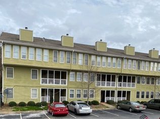 2505 W Broad St APT 111, Athens, GA 30606