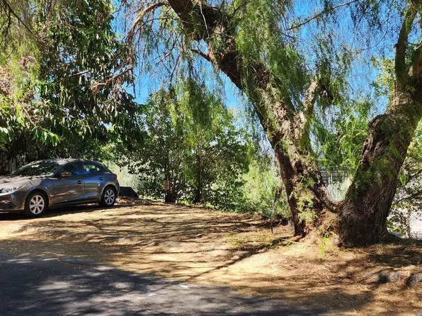 3643 Fredonia Dr, Los Angeles, CA 90068