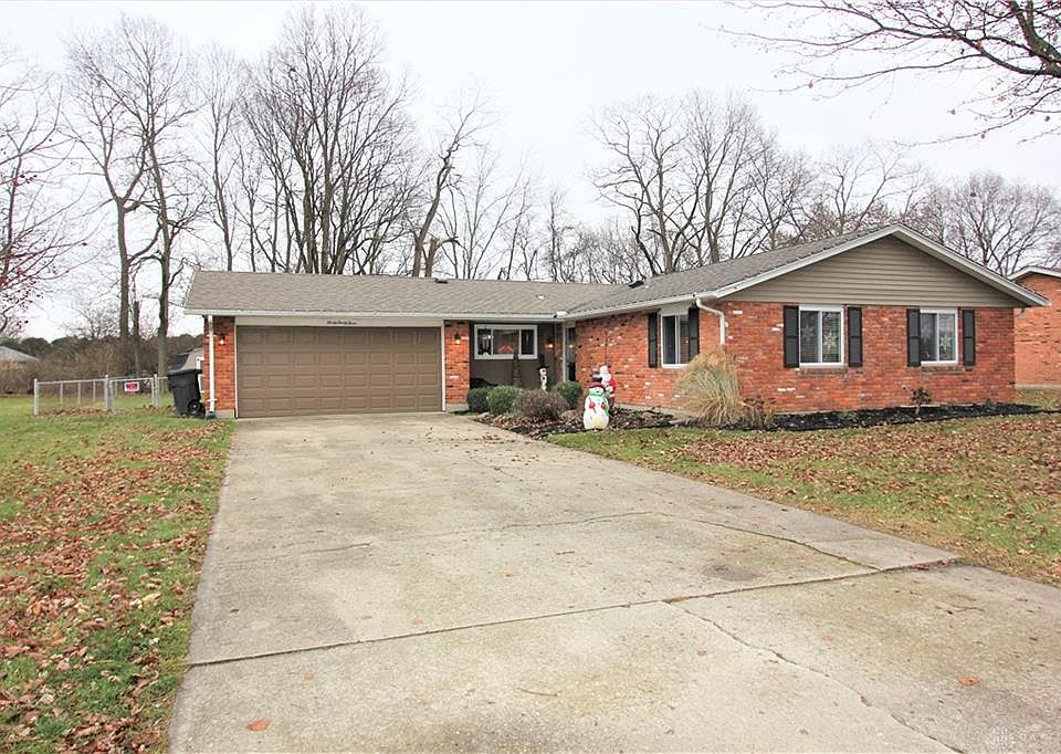 1st image of 3033 Dogwood Dr