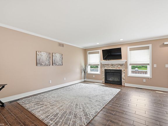 5th image of 20926 Sleepy Hollow Dr #66