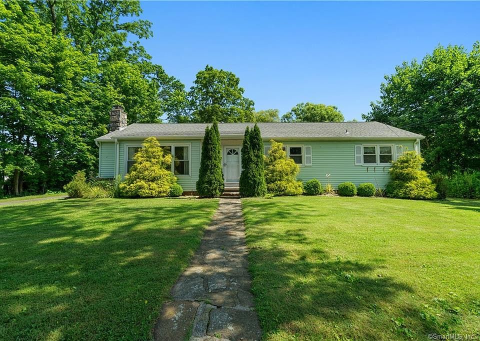 106 Union St, Guilford, CT 06437 Zillow