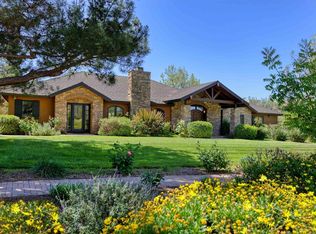 25041 Oakana Rd, Ramona, CA 92065